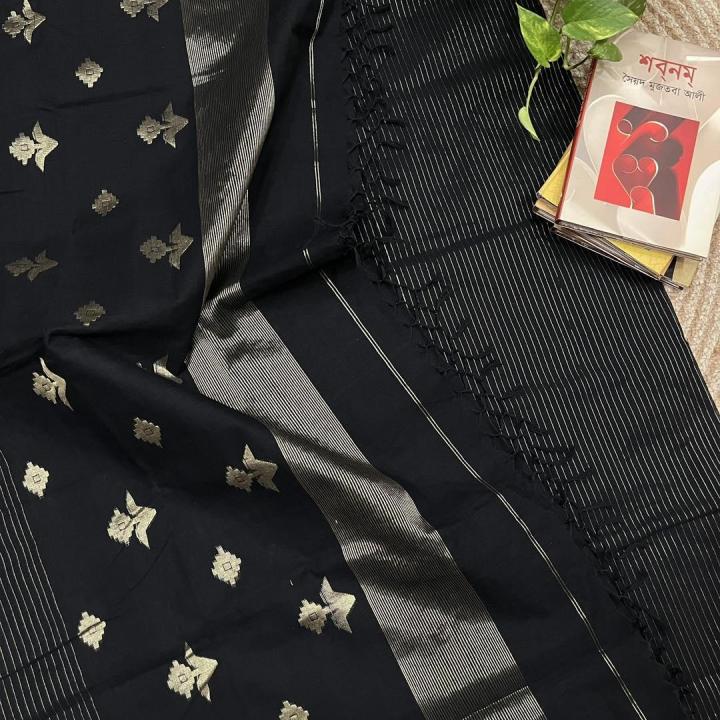 Juhi Saree